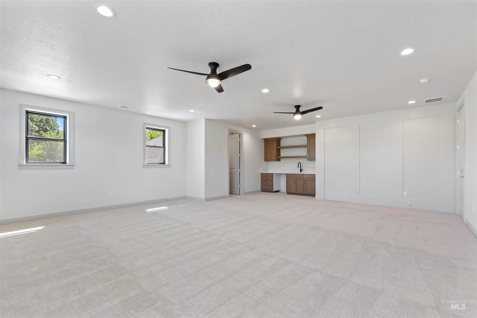 998 Delehaye, Eagle, ID 83616