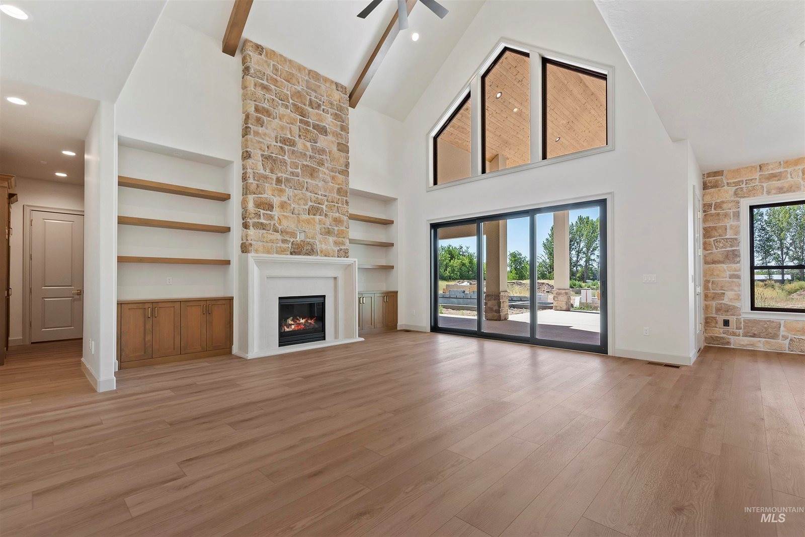 998 Delehaye, Eagle, ID 83616
