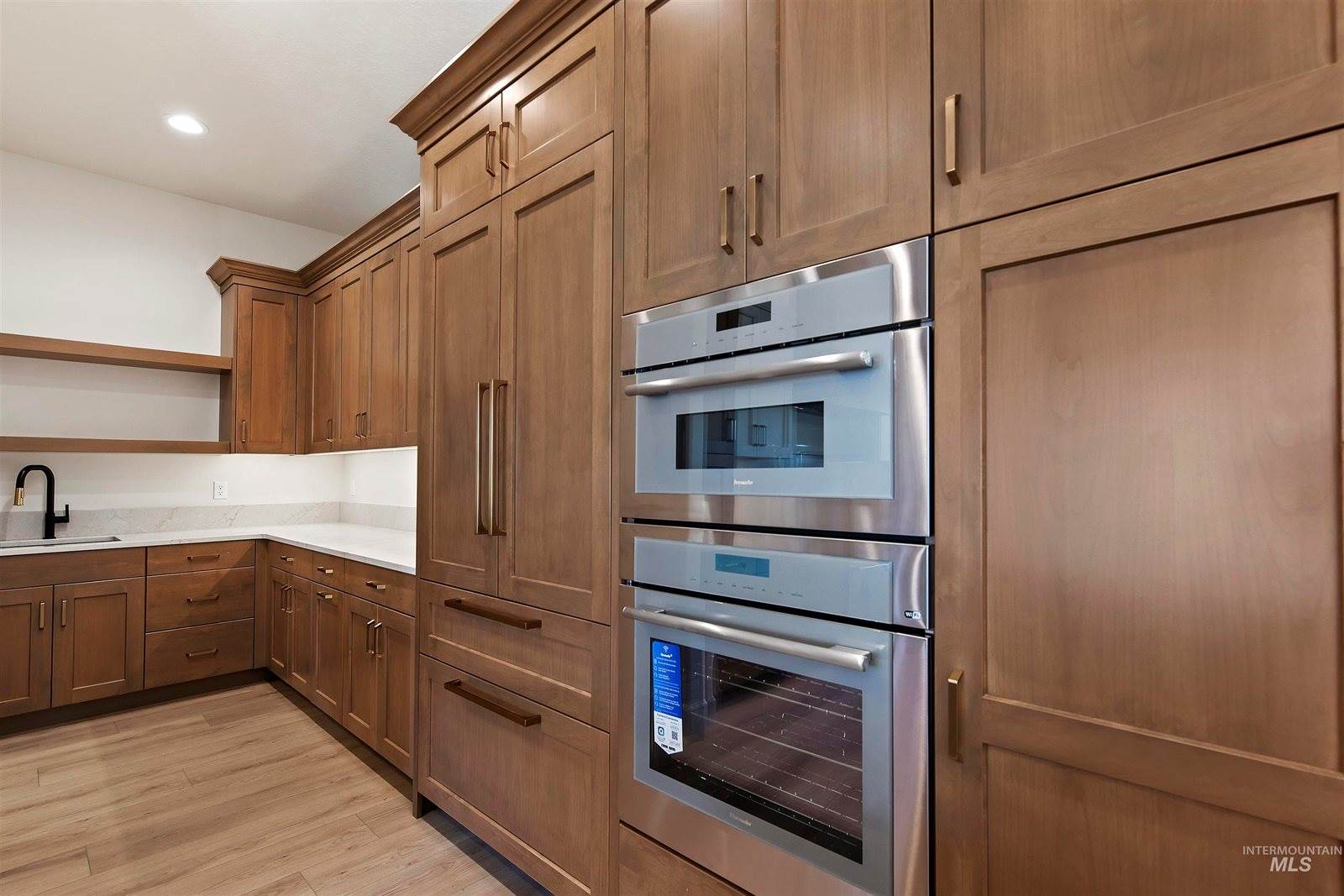998 Delehaye, Eagle, ID 83616