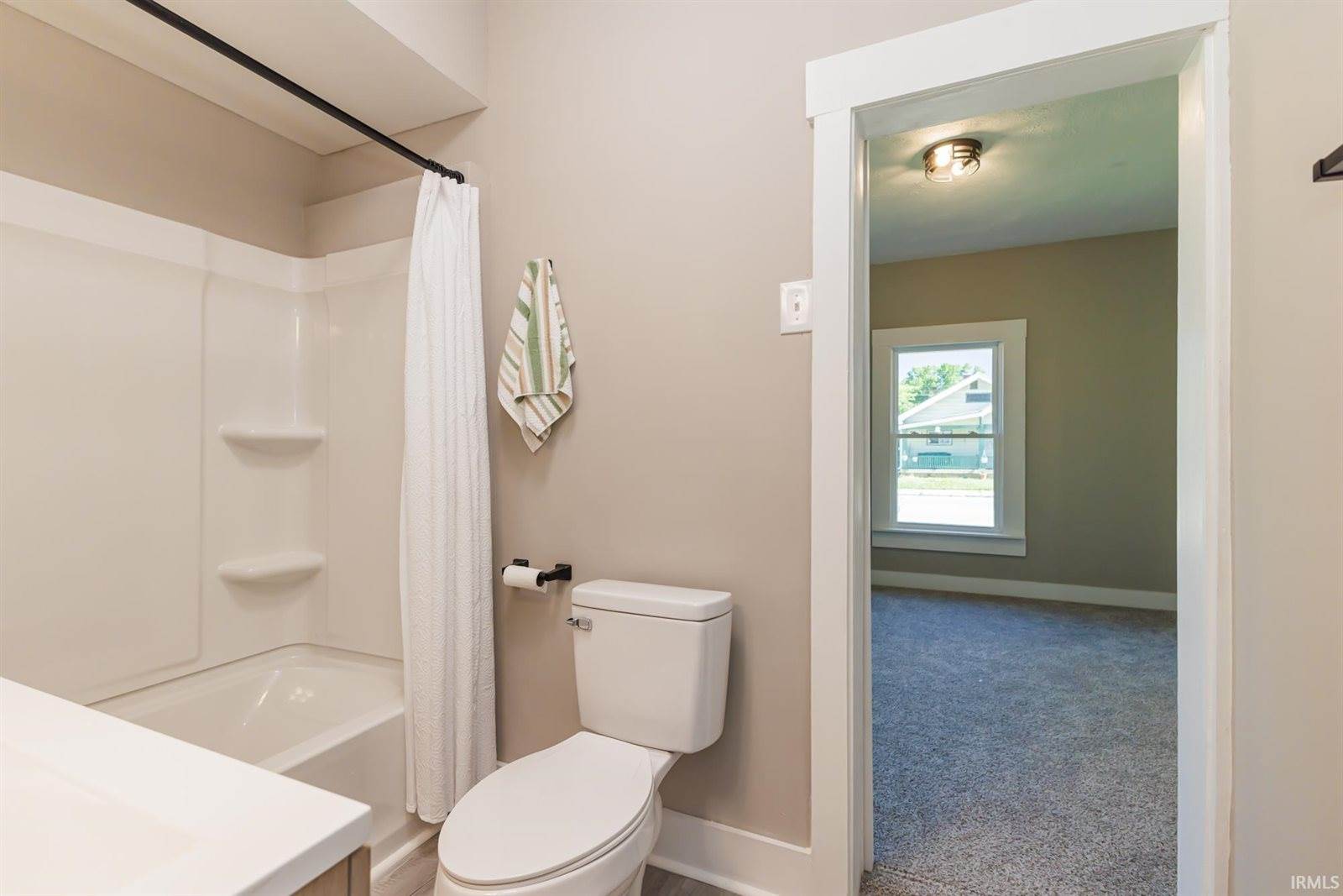 1707 W 8th Street, Anderson, IN 46016