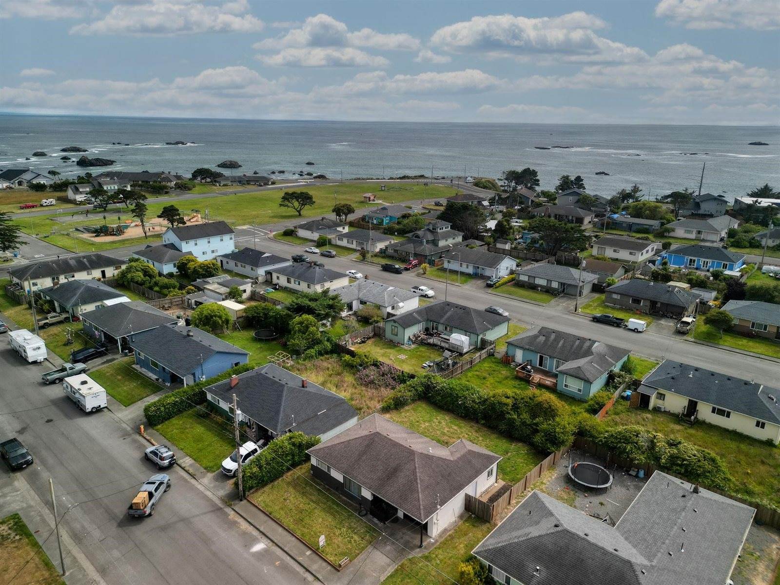 1046 Jaccard, Crescent City, CA 95531