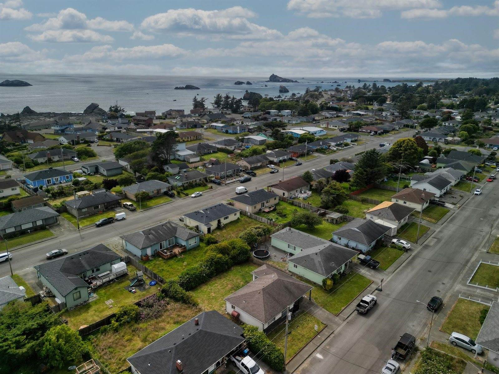 1046 Jaccard, Crescent City, CA 95531
