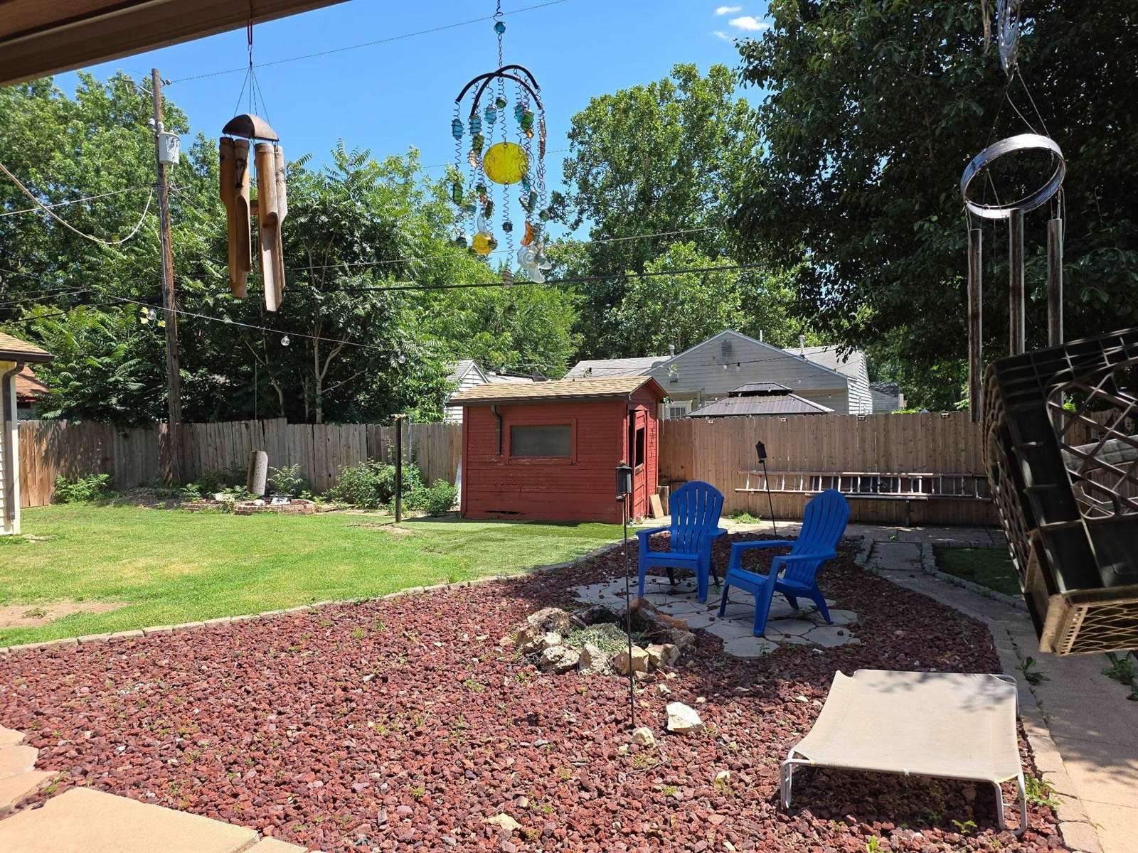 1407 East Crowley St, Wichita, KS 67216