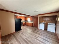 1335 Morson Road, Jackson, MS 39209