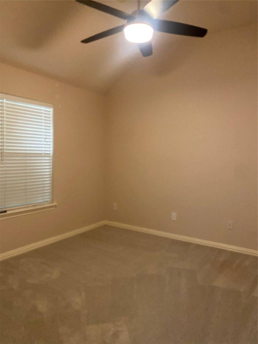 8312 Spinnaker Bay Lane, Pearland, TX 77584