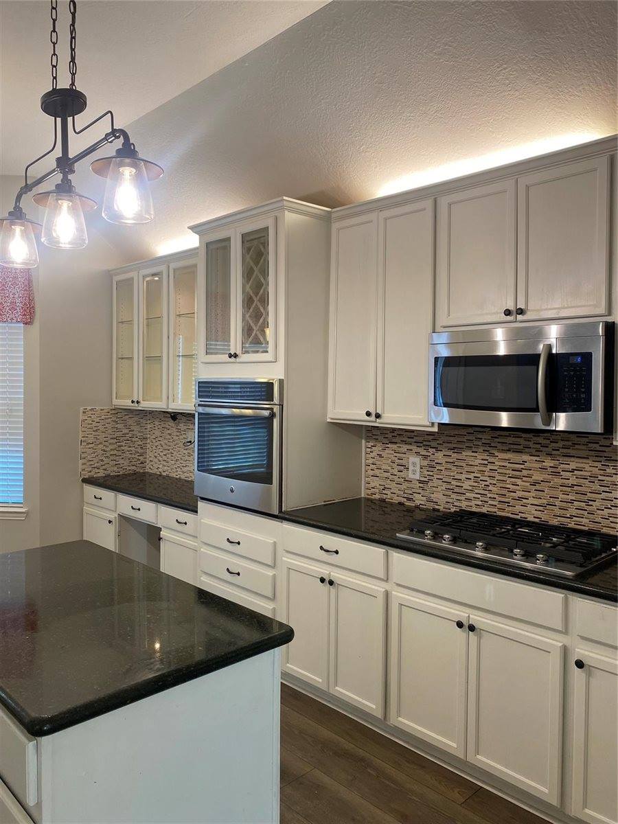 8312 Spinnaker Bay Lane, Pearland, TX 77584