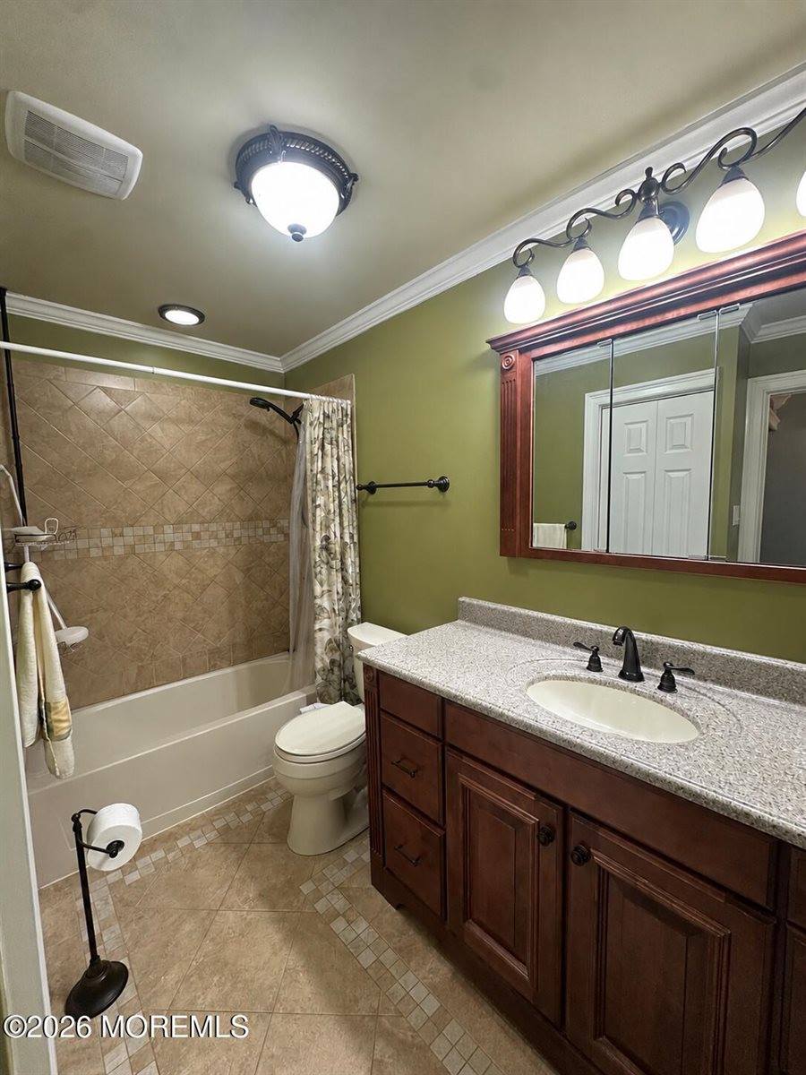 52 Northrup Drive, Brick, NJ 08724