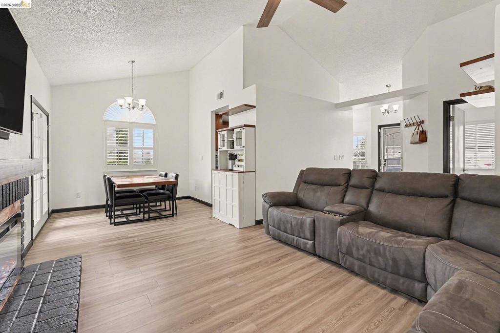 1649 Somerset Pl, Antioch, CA 94509