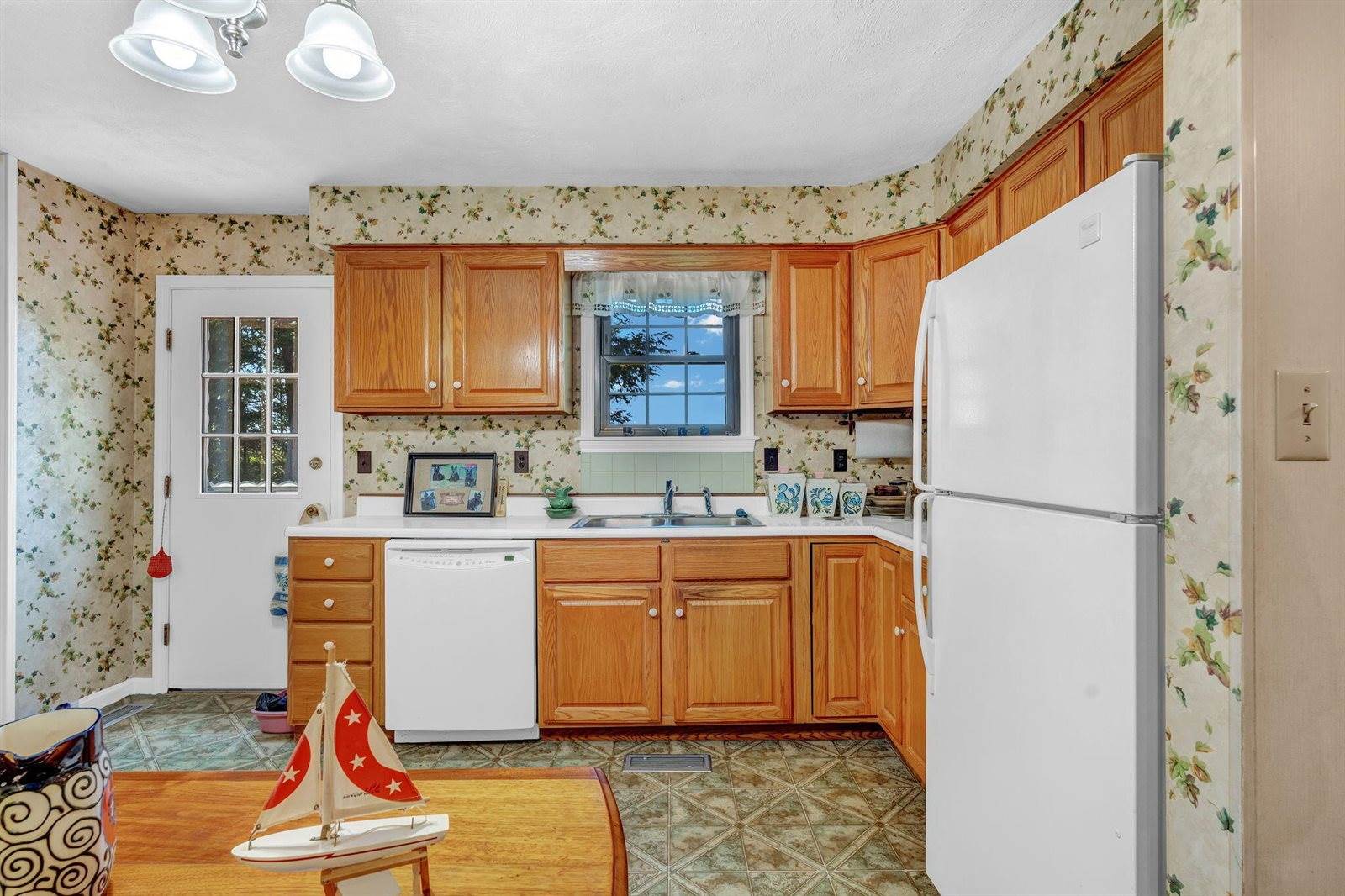 171 Jarvis Gore Drive, Eddington, ME 04428