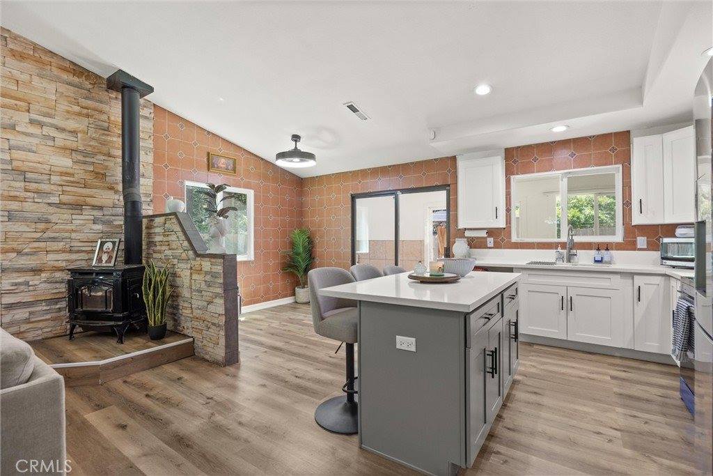 14773 Holmwood Drive, Magalia, CA 95954