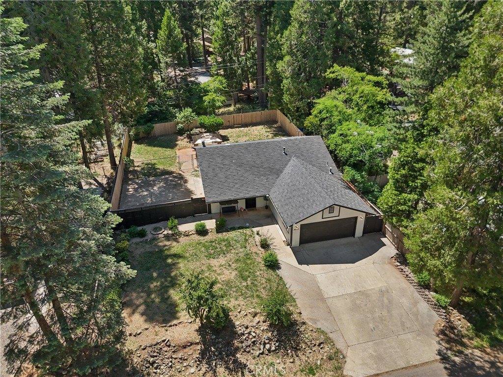 14773 Holmwood Drive, Magalia, CA 95954