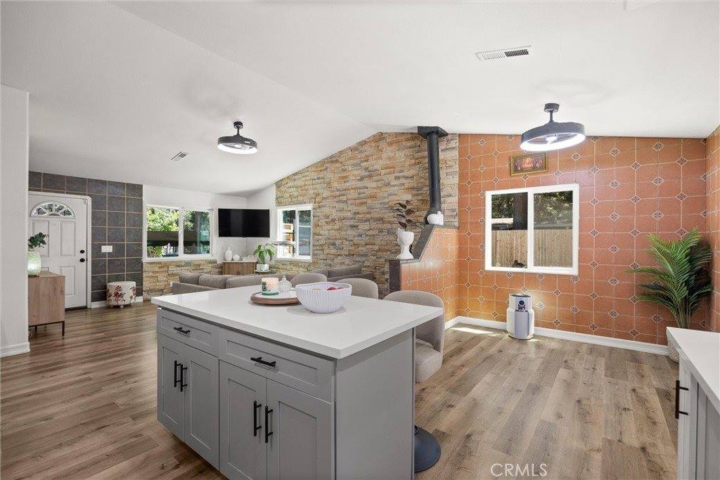 14773 Holmwood Drive, Magalia, CA 95954