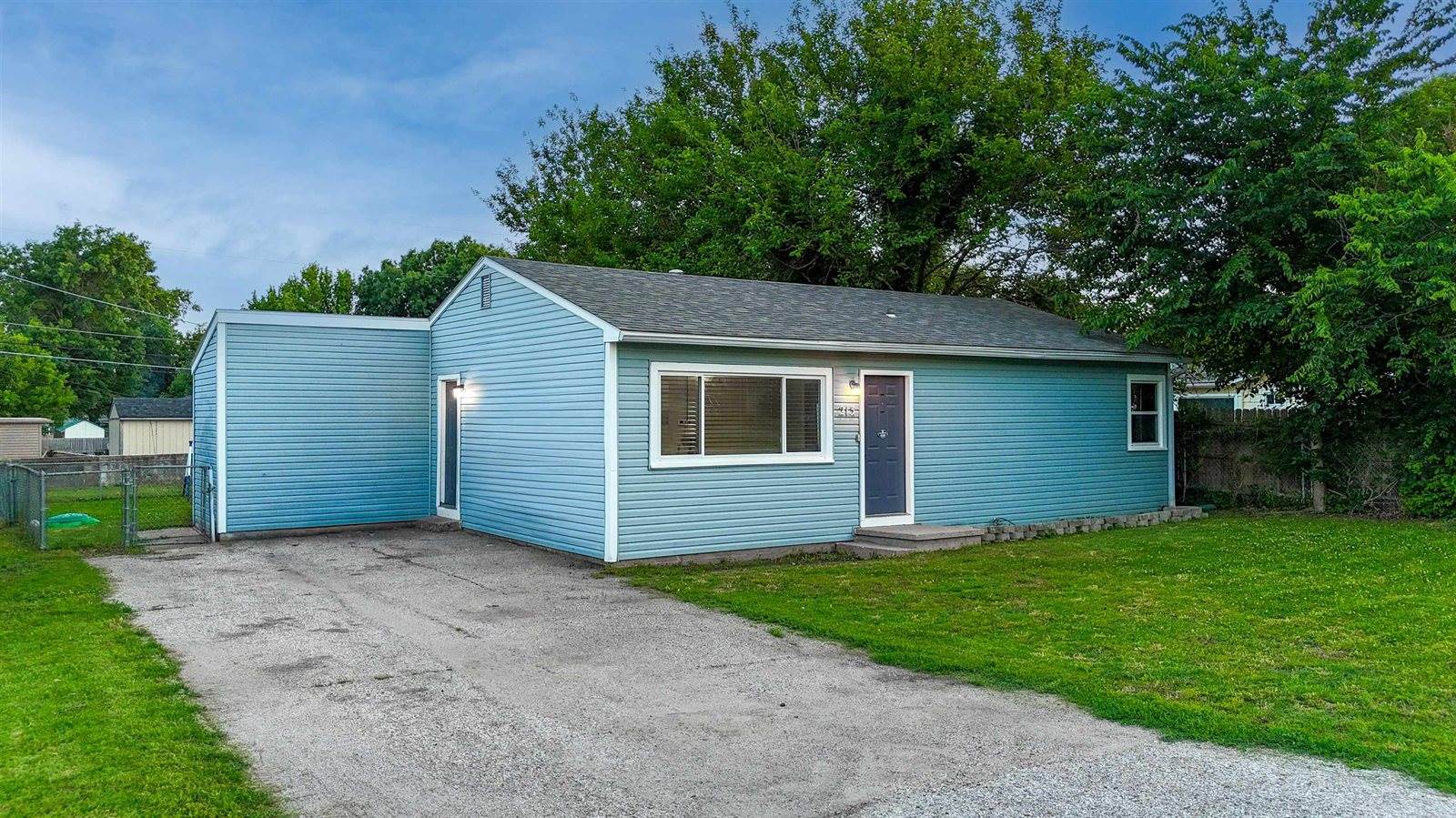213 East Radio Ln, Arkansas City, KS 67005