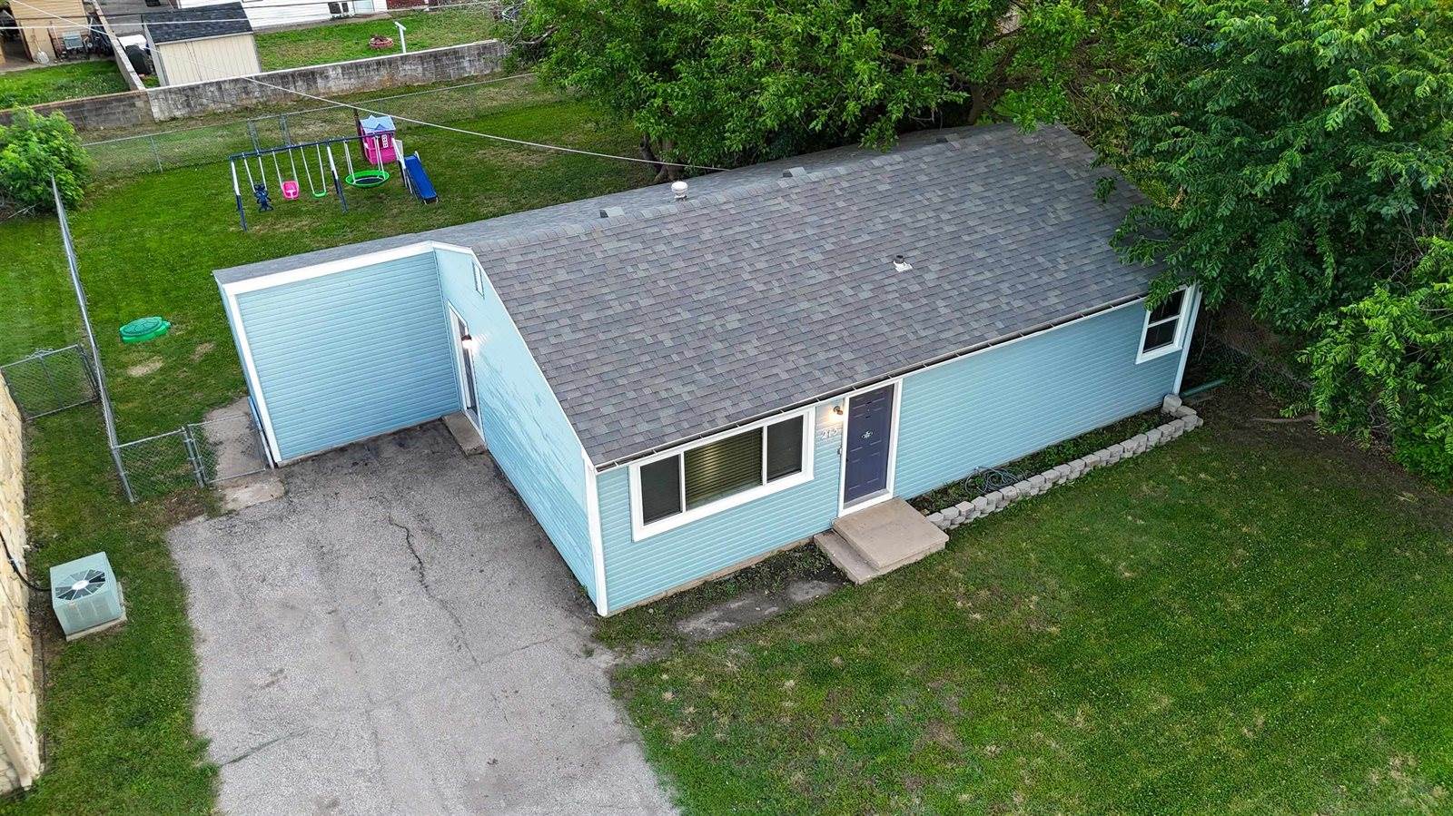 213 East Radio Ln, Arkansas City, KS 67005