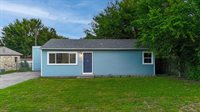 213 East Radio Ln, Arkansas City, KS 67005