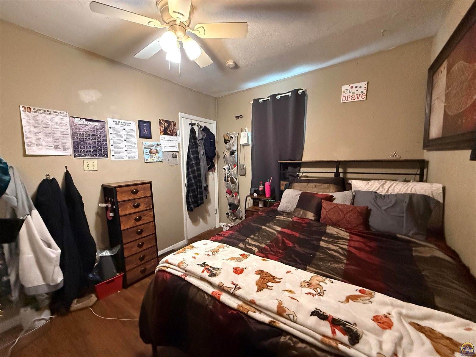 1519 SW Washburn AVE, Topeka, KS 66604