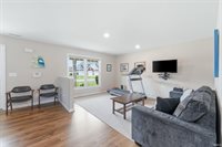 905 N Fox Berry Drive, Yorktown, IN 47396