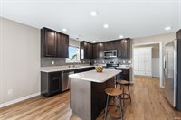 905 N Fox Berry Drive, Yorktown, IN 47396