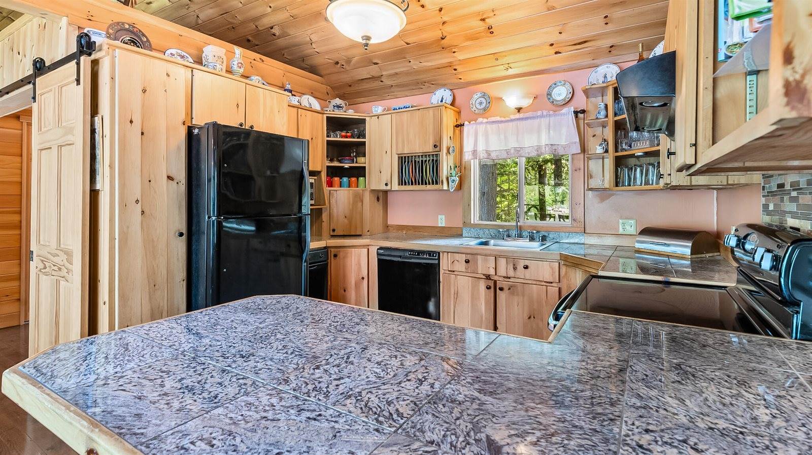 275 Birch Tree Drive, Hudson, ME 04449
