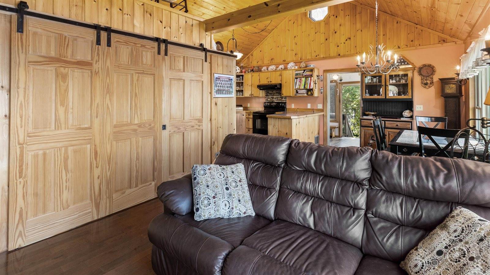 275 Birch Tree Drive, Hudson, ME 04449