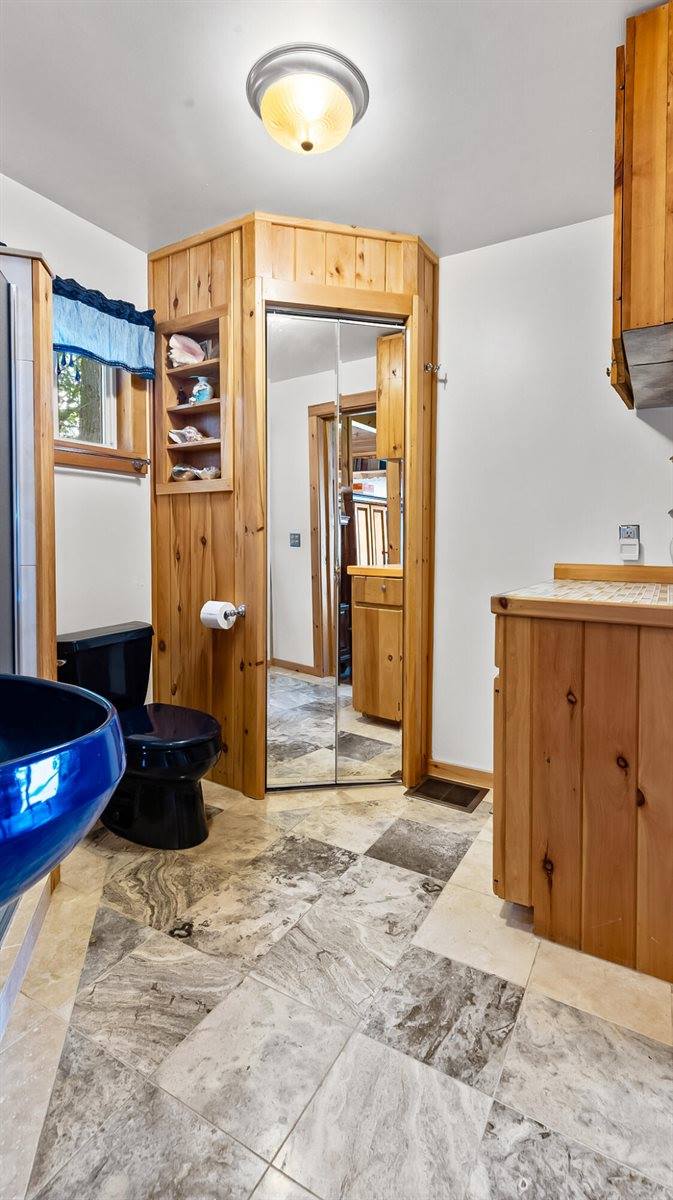 275 Birch Tree Drive, Hudson, ME 04449