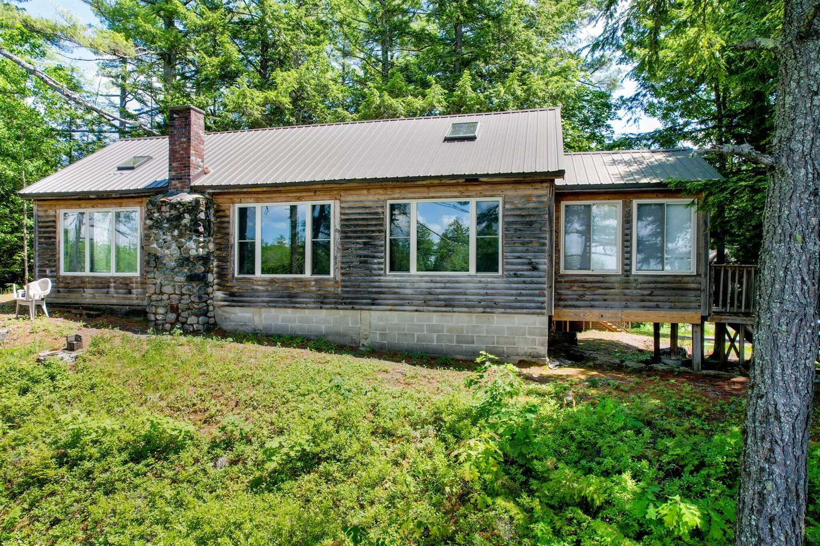 275 Birch Tree Drive, Hudson, ME 04449