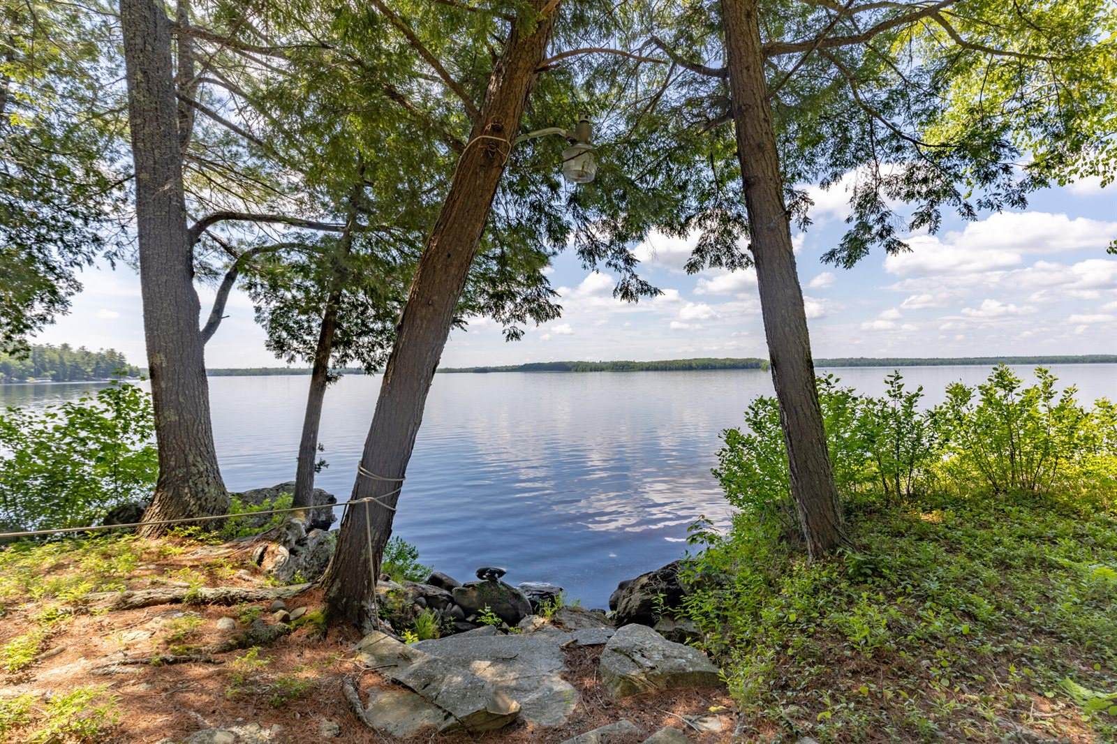 275 Birch Tree Drive, Hudson, ME 04449