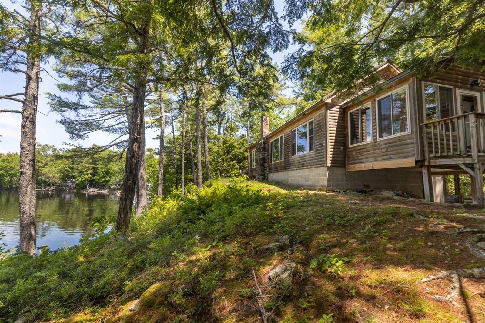 275 Birch Tree Drive, Hudson, ME 04449