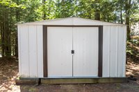 275 Birch Tree Drive, Hudson, ME 04449