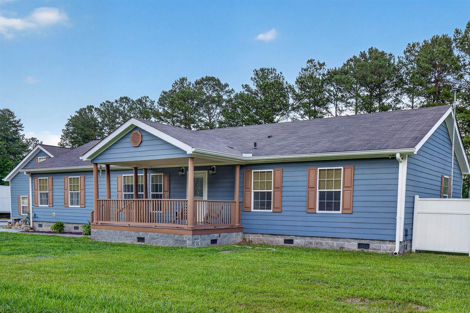 9166 Jefferies Highway, Walterboro, SC 29488