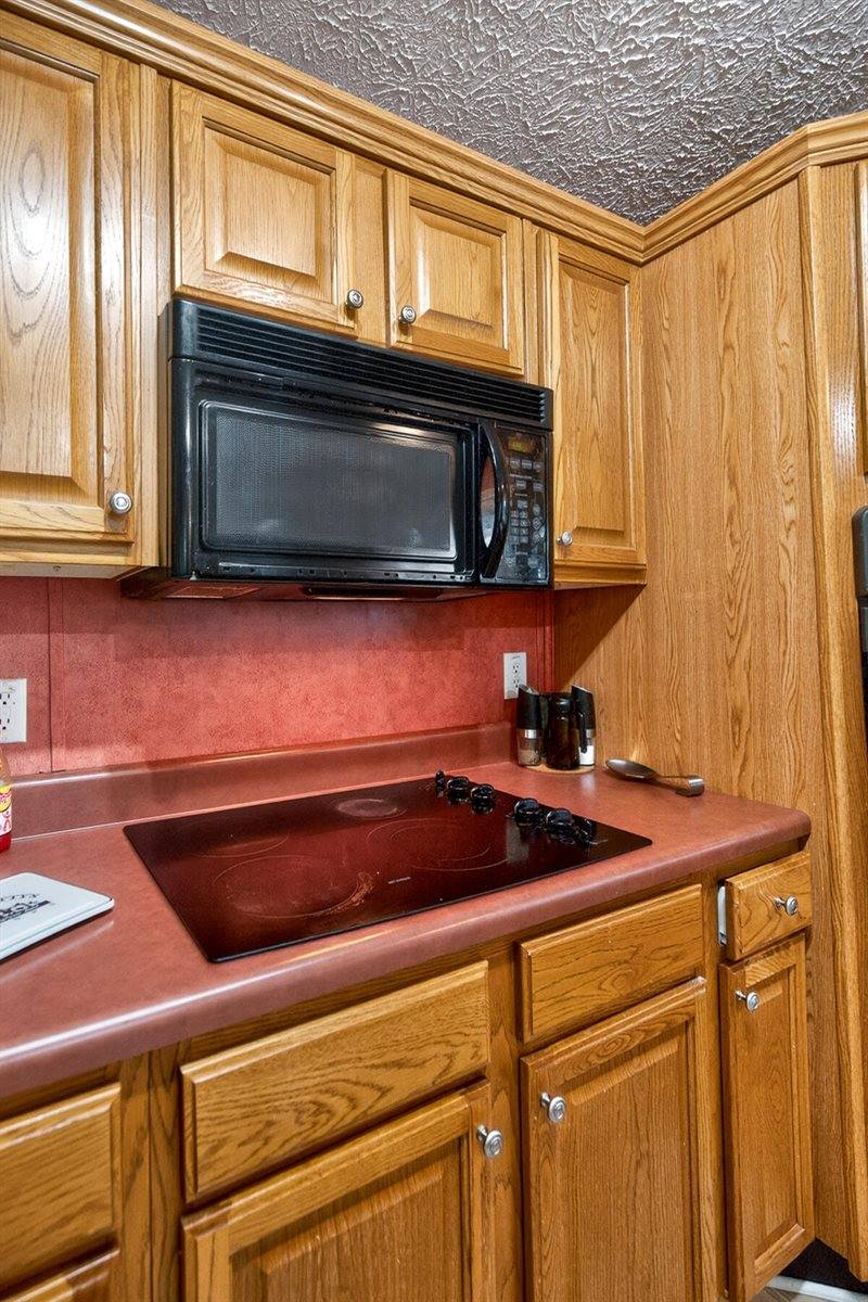 9166 Jefferies Highway, Walterboro, SC 29488