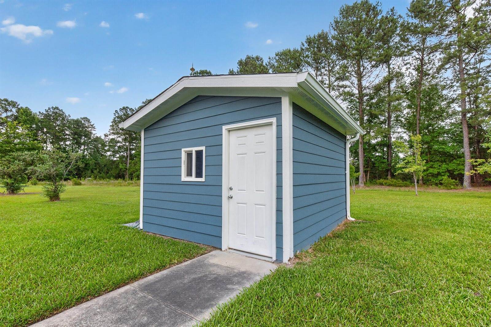9166 Jefferies Highway, Walterboro, SC 29488
