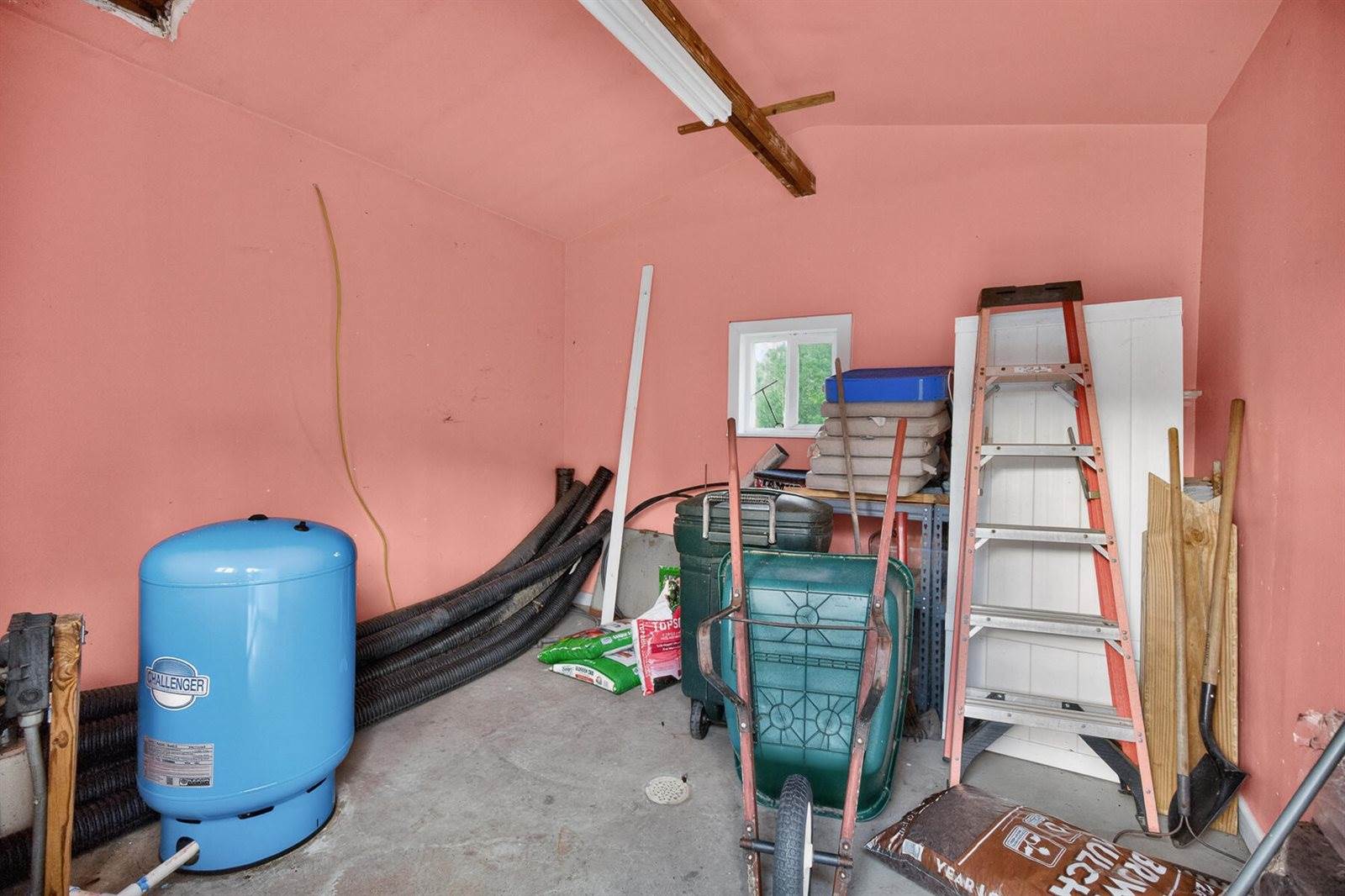 9166 Jefferies Highway, Walterboro, SC 29488