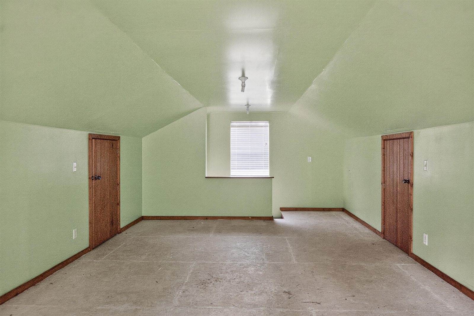 9166 Jefferies Highway, Walterboro, SC 29488