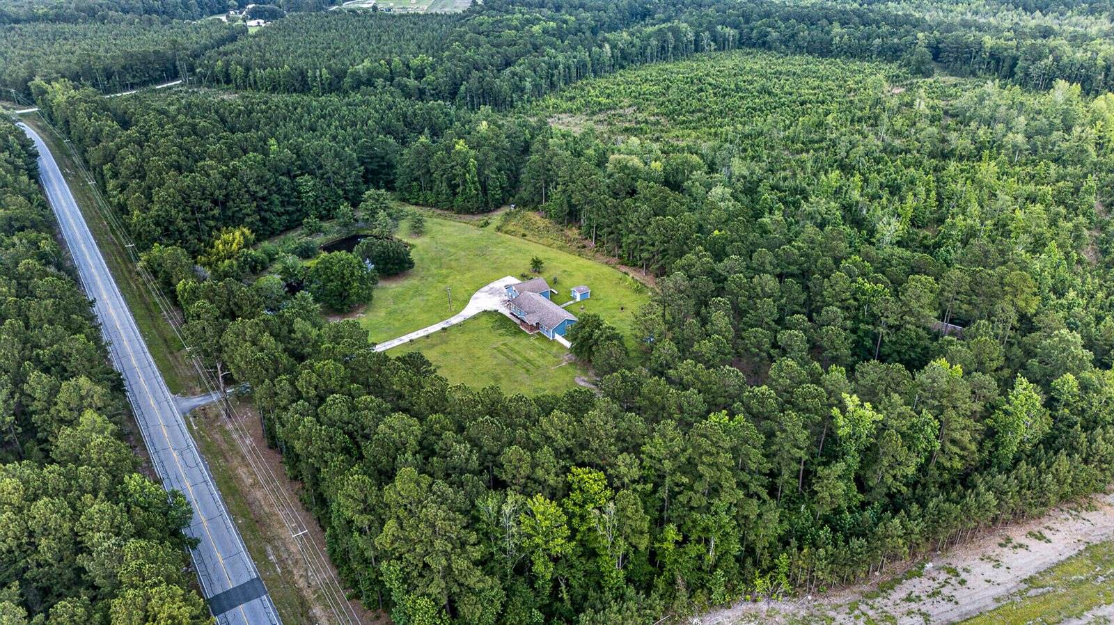 9166 Jefferies Highway, Walterboro, SC 29488