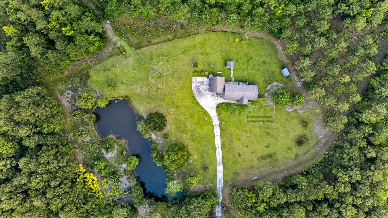 9166 Jefferies Highway, Walterboro, SC 29488