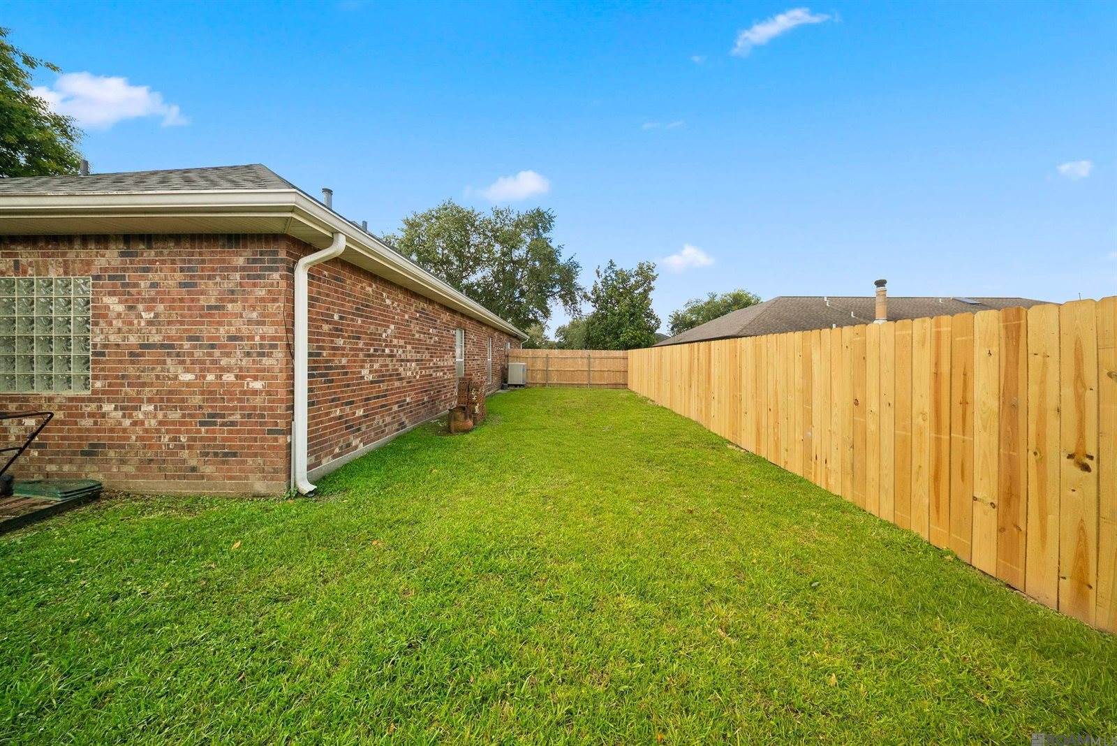 505 Trinity Dr, Thibodaux, LA 70301