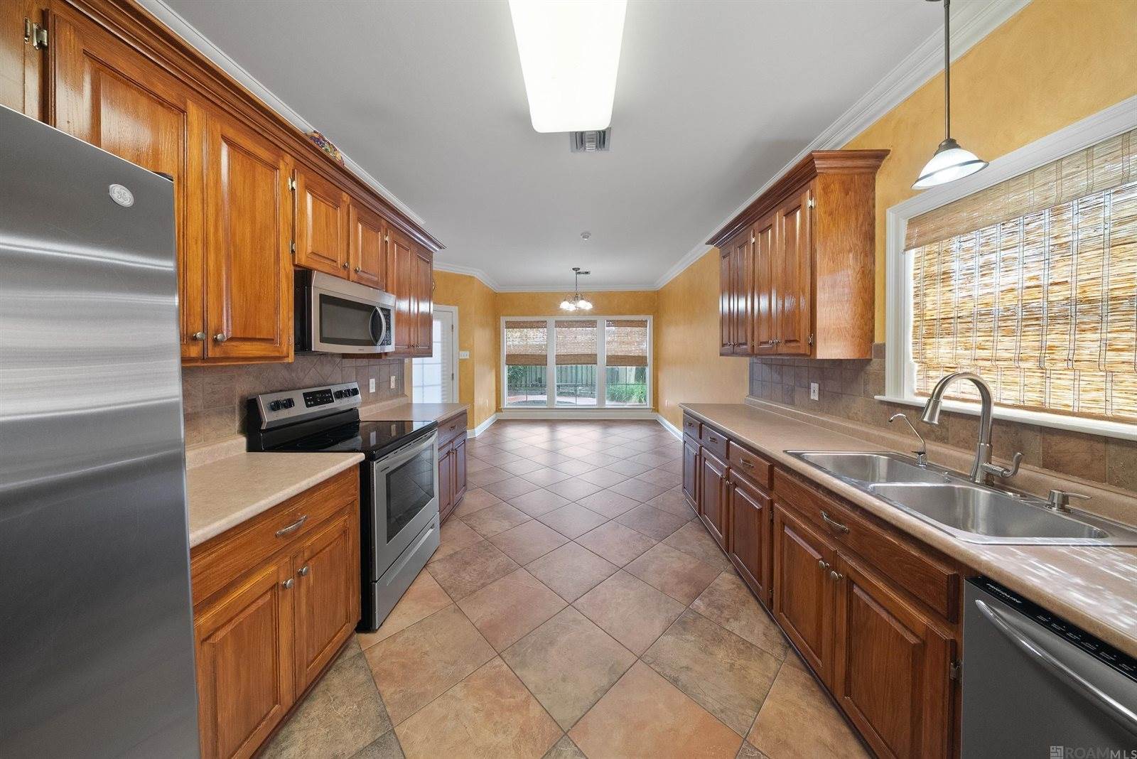 505 Trinity Dr, Thibodaux, LA 70301