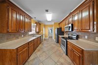 505 Trinity Dr, Thibodaux, LA 70301