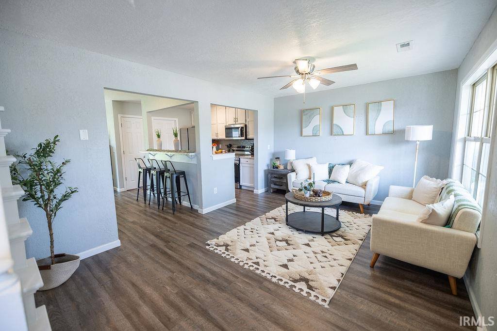 12 Vintage Circle, Scottsburg, IN 47170