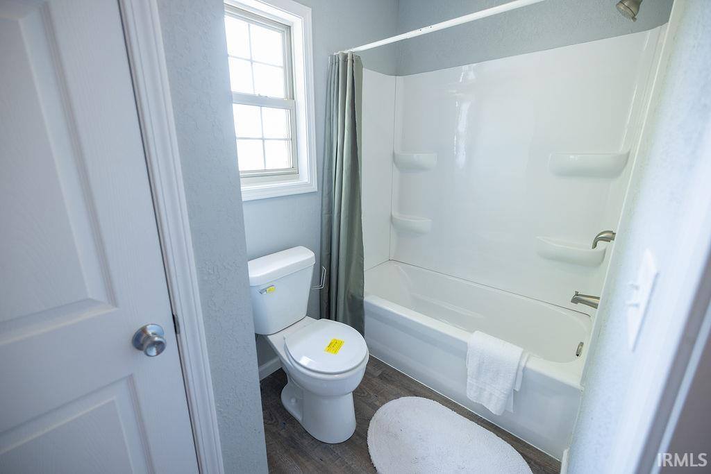 12 Vintage Circle, Scottsburg, IN 47170