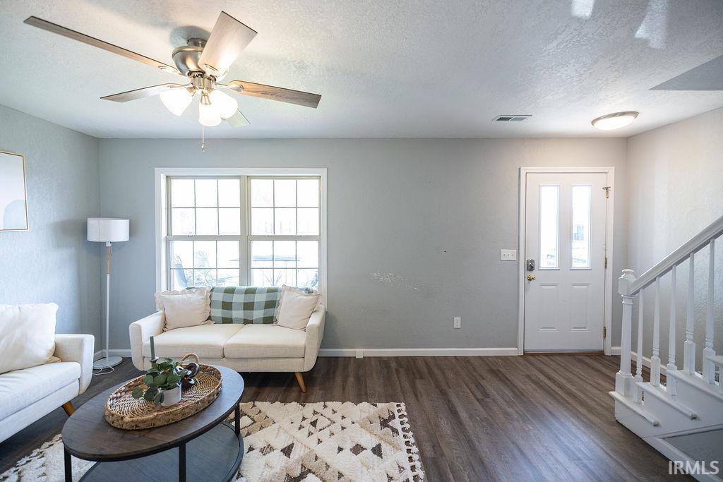 12 Vintage Circle, Scottsburg, IN 47170
