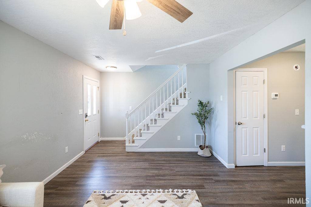 12 Vintage Circle, Scottsburg, IN 47170