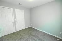 12 Vintage Circle, Scottsburg, IN 47170