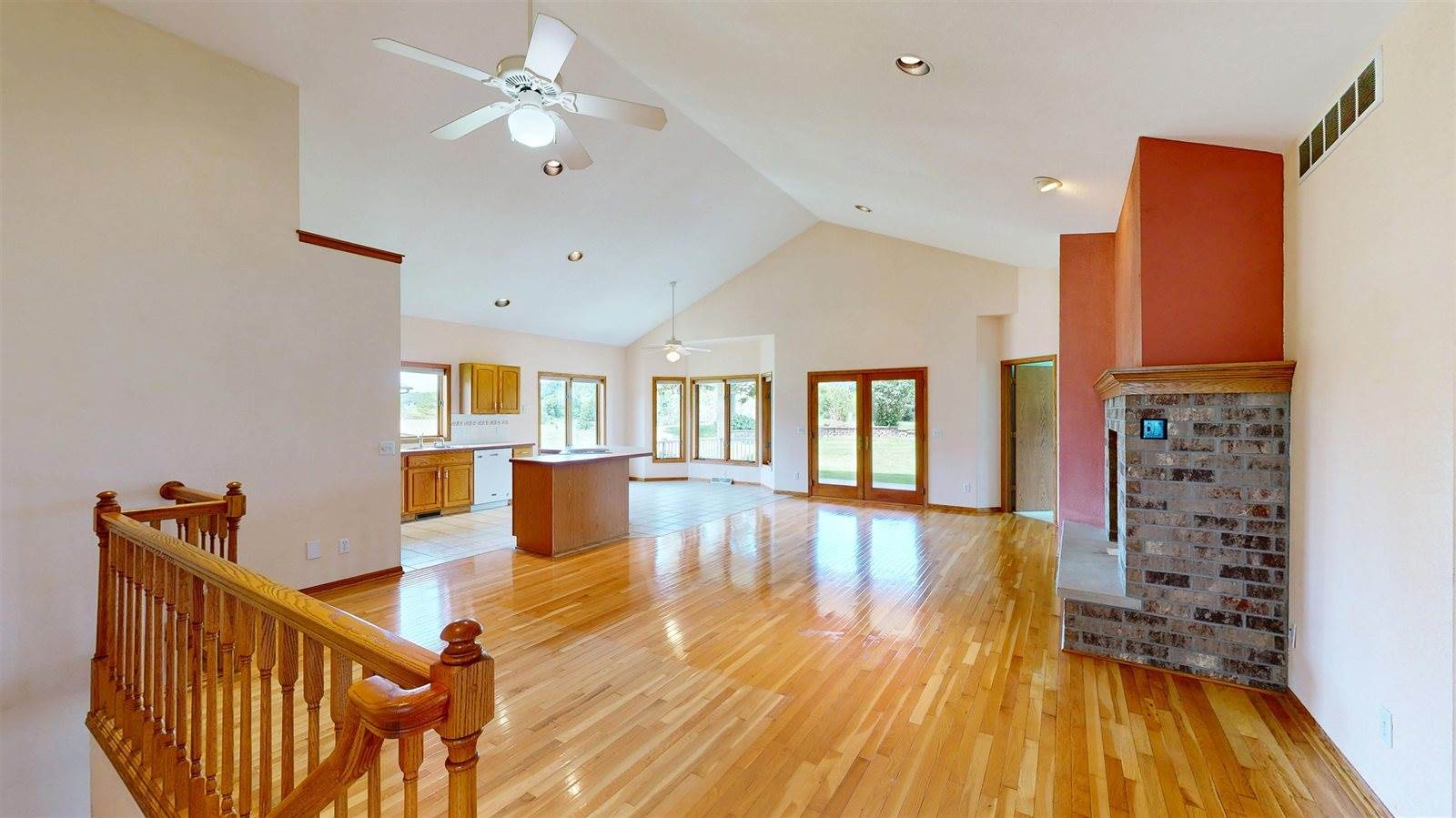 1710 Honey Creek, Plain, WI 53577
