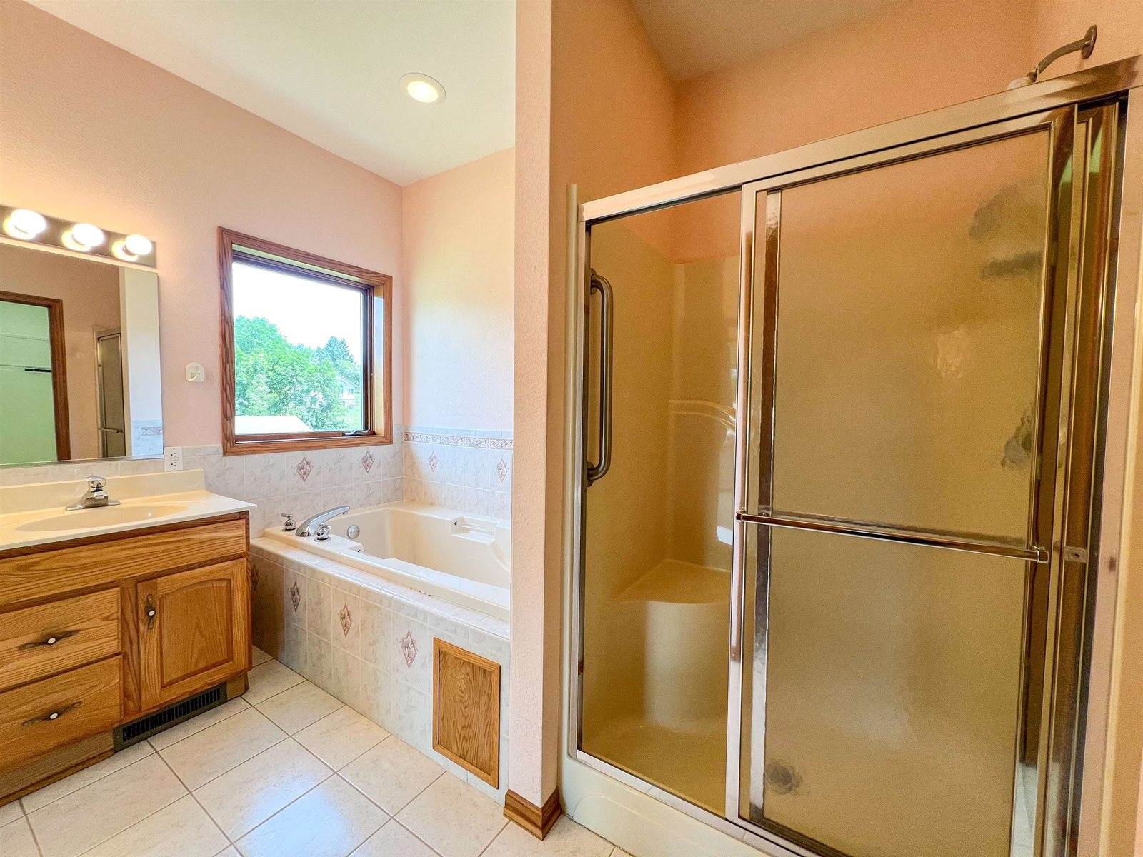 1710 Honey Creek, Plain, WI 53577