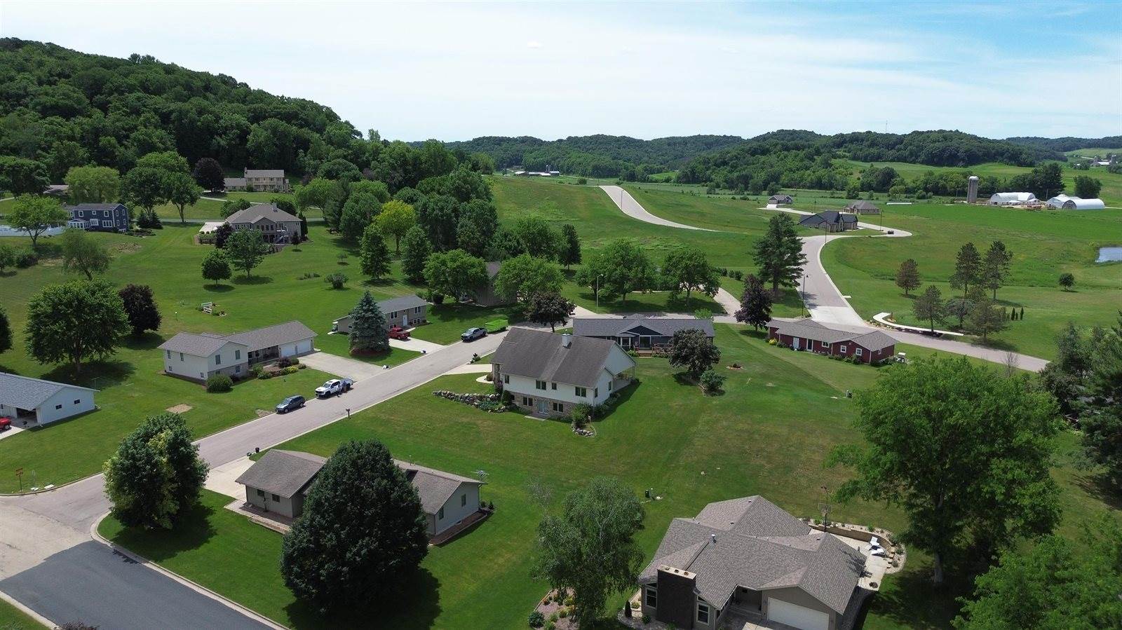 1710 Honey Creek, Plain, WI 53577