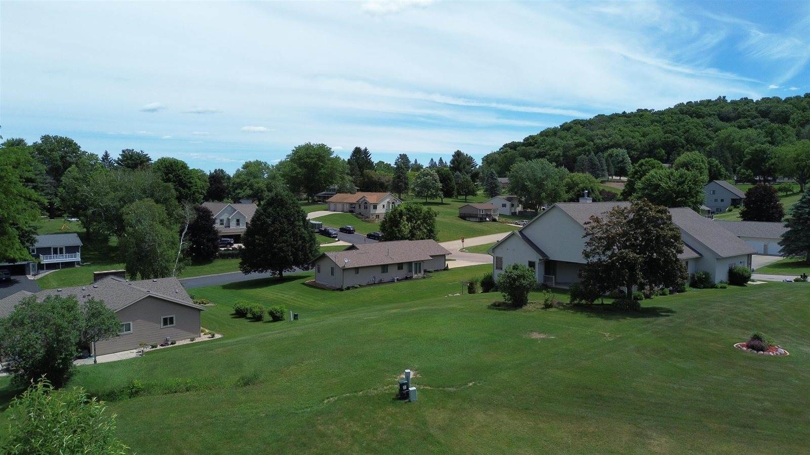 1710 Honey Creek, Plain, WI 53577