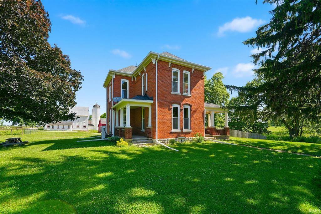 12808 W River Valley, Yorktown, IN 47396