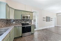 12808 W River Valley, Yorktown, IN 47396
